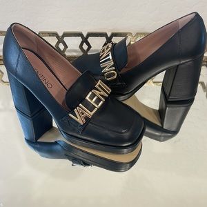 NWOT! VALENTINO Shoes